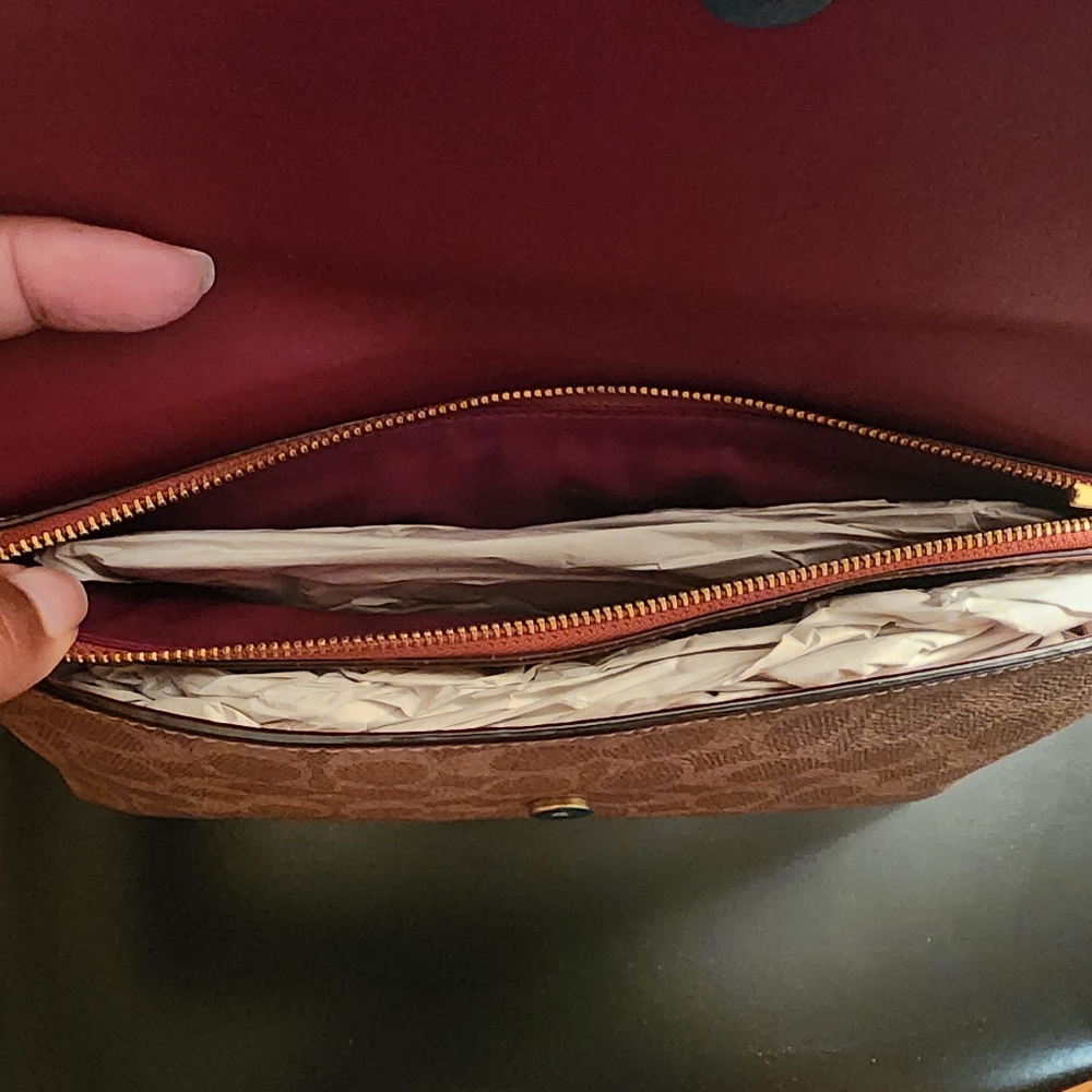 NWT COACH Signature Wristlet - Picture 9 of 12
